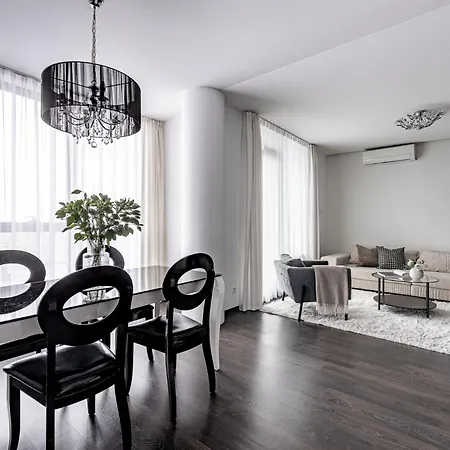 Cohost I Highrise 65m2 Apt W- Balcony And Garage Parking, Self Check-in Butas Vilnius